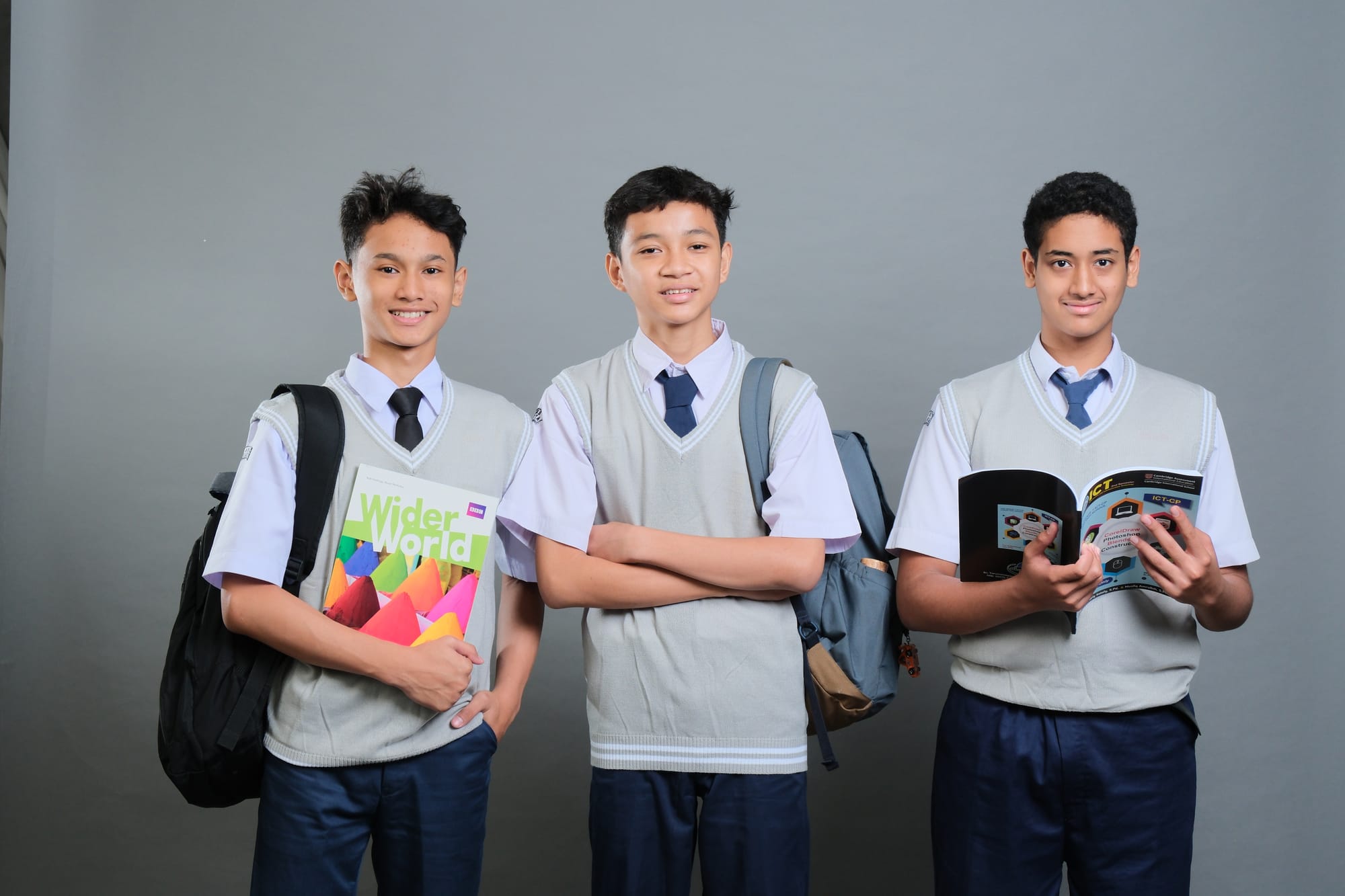 📚 About Section